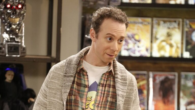 HBO revela primeiras cenas de Stuart Fails to Save the Universe, spin-off de The Big Bang Theory